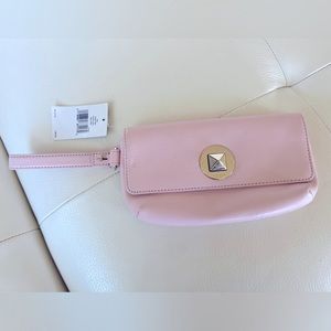 Kate Spade little pink wristlet